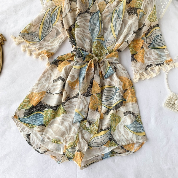 Salopeta de dama moderna cu model floral in doua culori