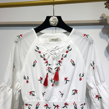 Rochie lunga alba cu maneci 3/4 si broderie