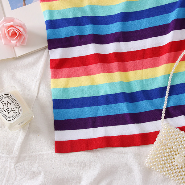 Maieu de damă cu dungi colorate, cu bretele