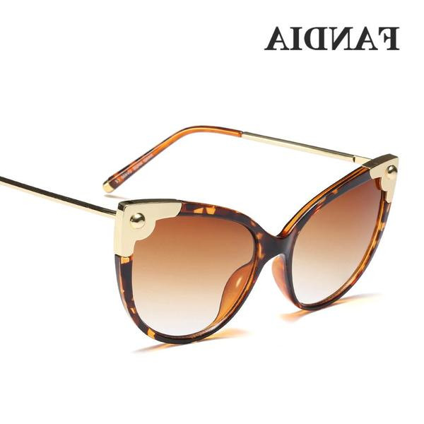 Ochelari de soare moderni pentru femei în șase culori
