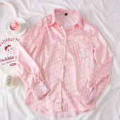 Cămașă de damă modernă cu mâneci lungi și nasturi în culoarea roz