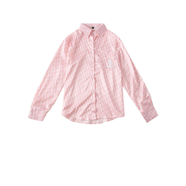 Cămașă de damă modernă cu mâneci lungi și nasturi în culoarea roz