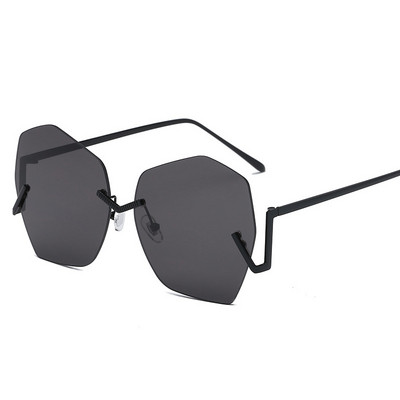 Ochelari de soare moderni pentru femei în șapte culori