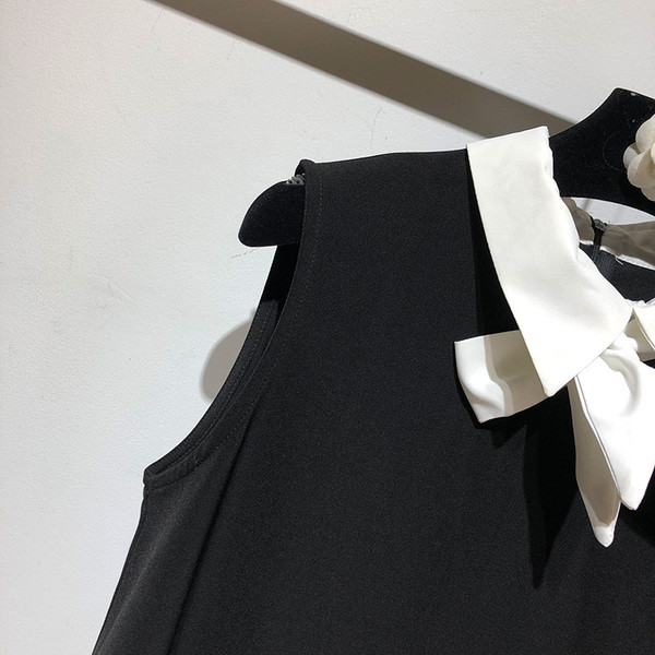 Rochie de dama neagra cu guler clasic cu panglica