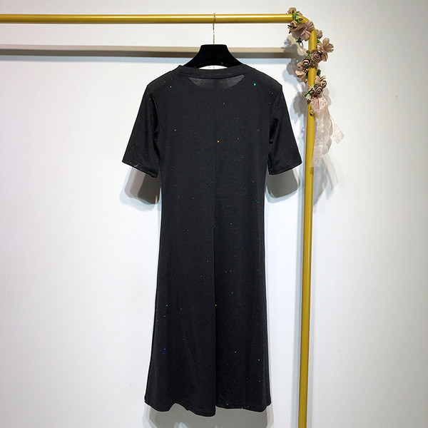 Rochie lunga cu decolteu oval si maneci scurte in negru si gri