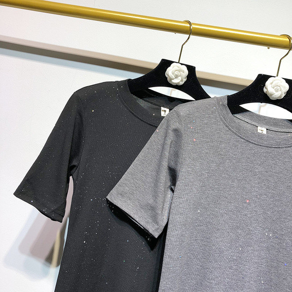 Rochie lunga cu decolteu oval si maneci scurte in negru si gri