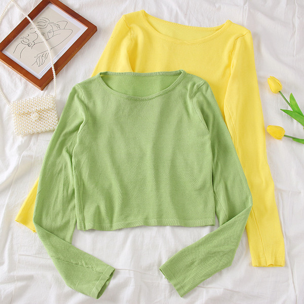 Bluza de dama model nou cu maneci lungi si decolteu O