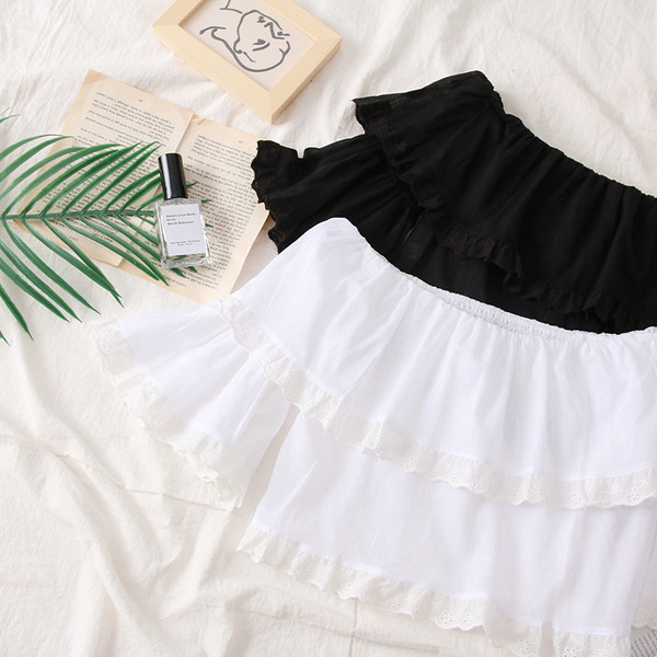 Bluză de damă elegantă cu umerii goi - albă și neagră