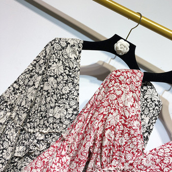 Rochie cu decolteu în V adânc și mâneci lungi lotus