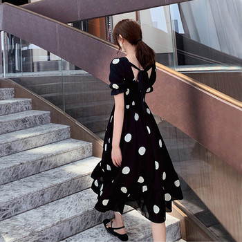 Rochie actuală de damă lungă cu buline în alb și negru