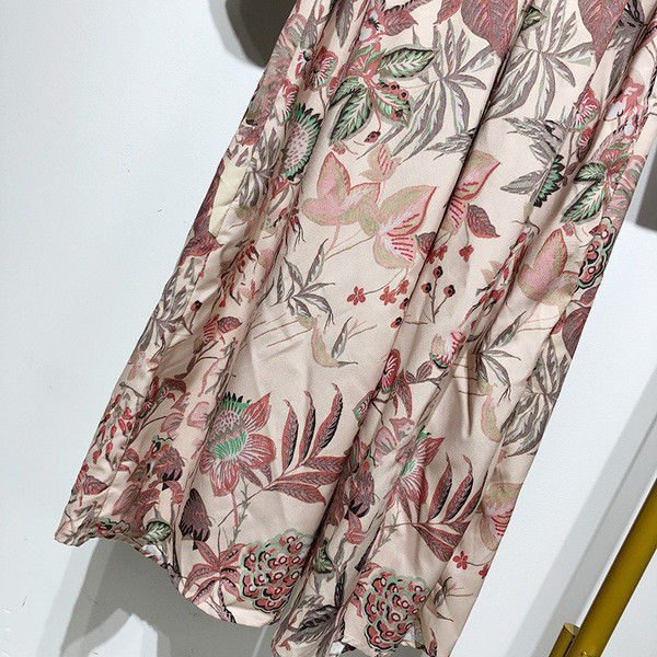 Rochie lunga de dama cu maneci lungi si model floral