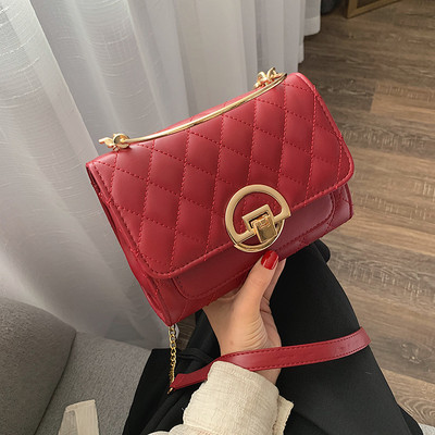 Geanta dama cu maner metalic lung si scurt