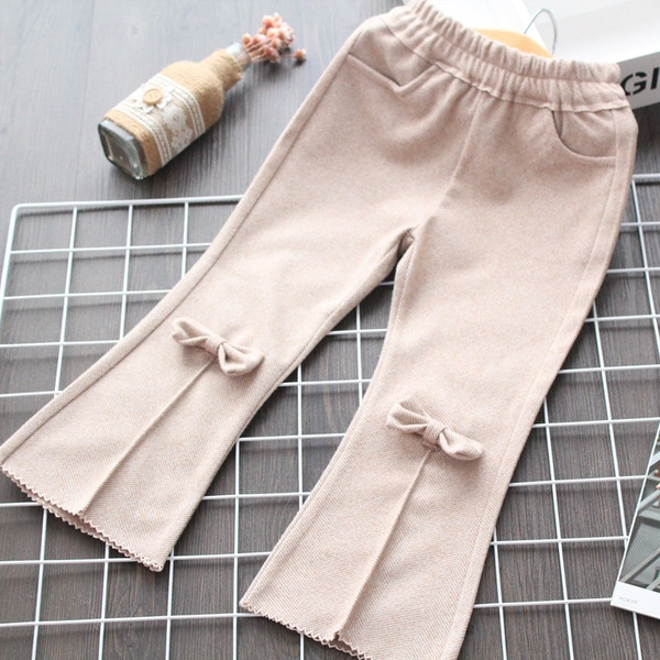 Pantaloni copii la modă pentru fete în roz