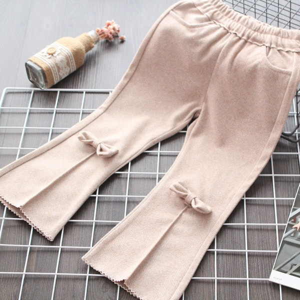 Pantaloni copii la modă pentru fete în roz