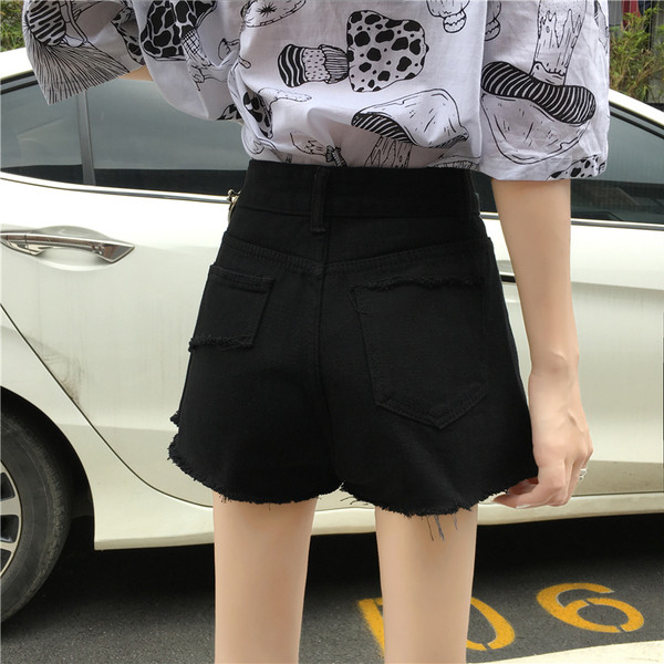 Актуални дамски къси панталони с цип в син и черен цвят