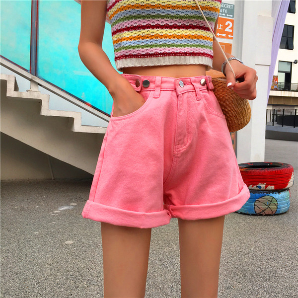 Női rövidnadrág széles modell magas derékkal, kék és rózsaszín színben