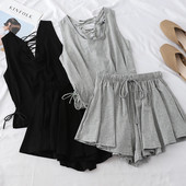 Kétrészes női napi szett fekete és szürke nyakkendővel