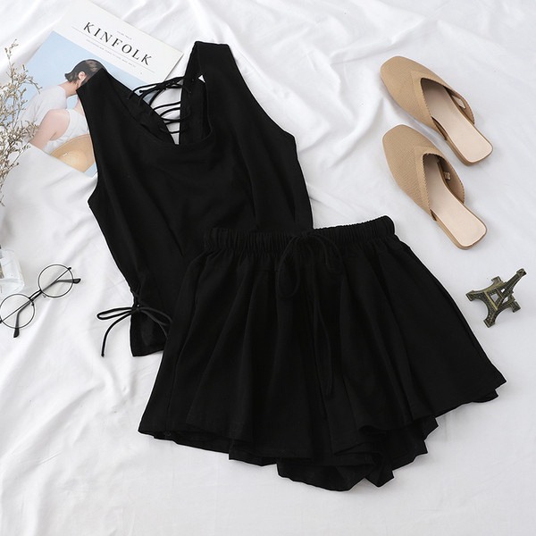 Kétrészes női napi szett fekete és szürke nyakkendővel