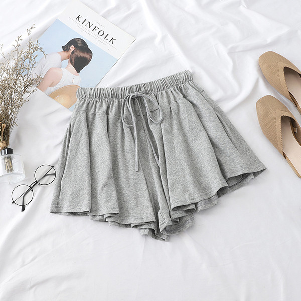 Kétrészes női napi szett fekete és szürke nyakkendővel