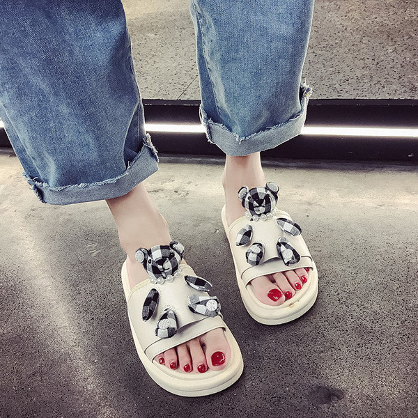 Női alkalmi papucs új modellje 3D dekorációval több színben