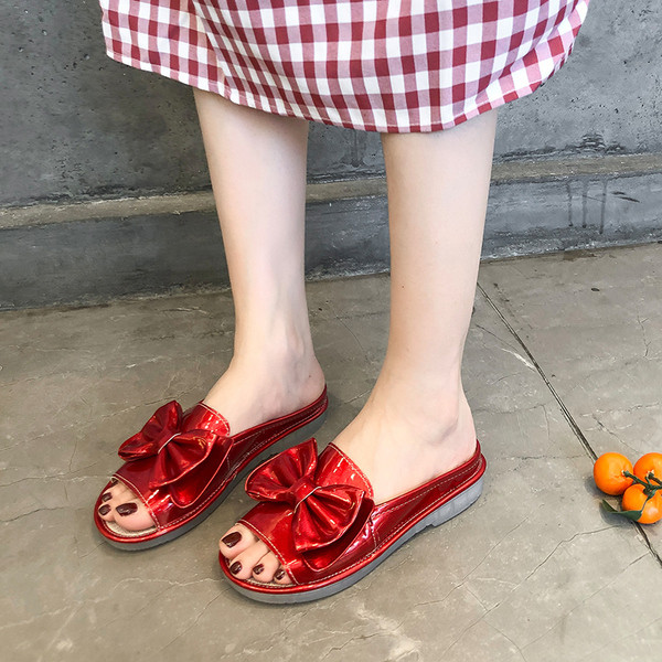 Női modern papucs szalaggal több színben