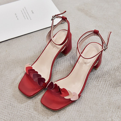 Női szandál vastag sarkú és fűzős két színben