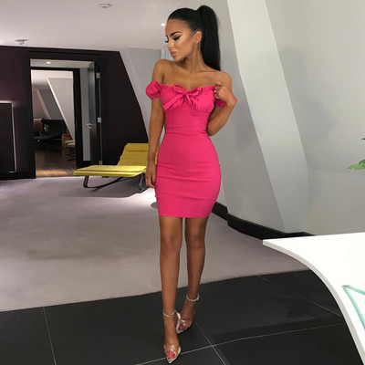 Modern női ruha Karcsúsított ujjú modell több színben