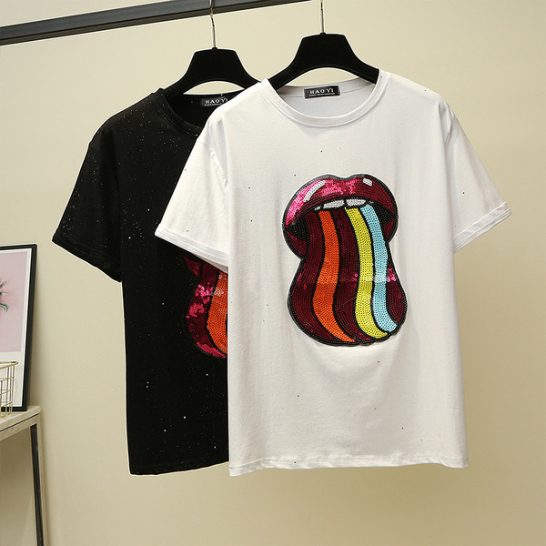 Модерна дамска тениска с цветни пайети в черен и бял цвят