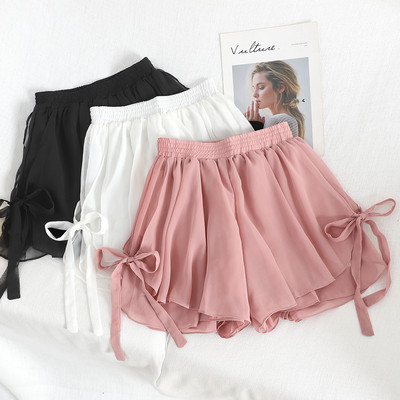 Ежедневни къси панталони с панделки в бял, черен и розов цвят