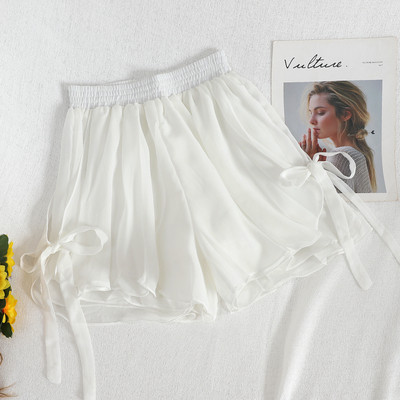 Alkalmi rövidnadrág fehér, fekete és rózsaszín szalagokkal