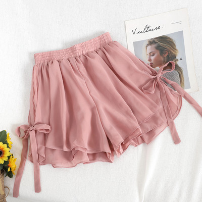 Alkalmi rövidnadrág fehér, fekete és rózsaszín szalagokkal