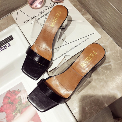 Modern női papucs sarokkal, két színben - fehér és fekete