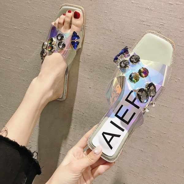 Modern női papucs díszkövekkel, két színben