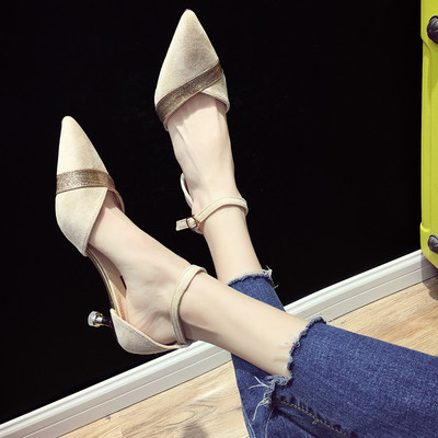 Стилни дамски обувки от еко велур в два цвята с екстравагантен ток