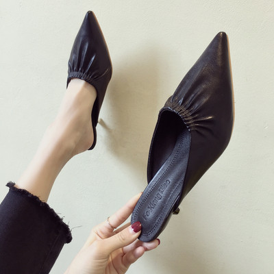 Öko bőrből készült női cipő négy színben - hegyes modell