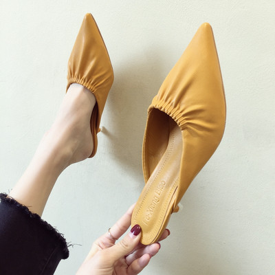 Öko bőrből készült női cipő négy színben - hegyes modell