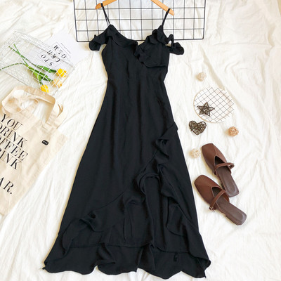 Modern ruha pántokkal több színben