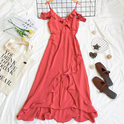 Modern ruha pántokkal több színben