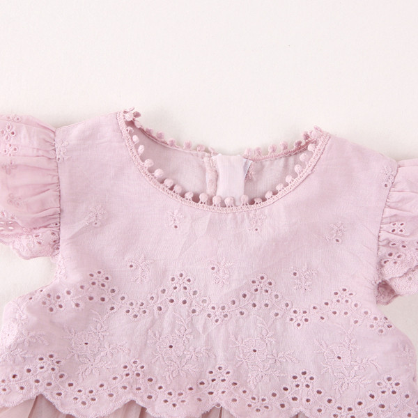 Új modell lila-fehér gyerekruha lányoknak