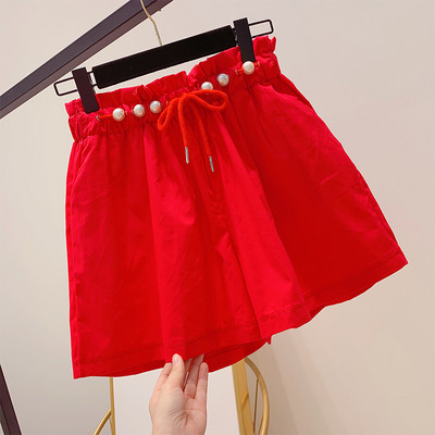 Modern női rövidnadrág gyöngy díszítéssel