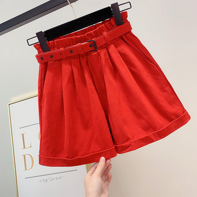 Női magas derekú rövidnadrág övvel több színben