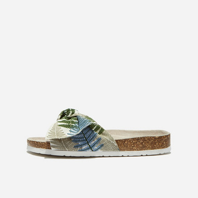 Modern női papucs virágmotívumokkal és szalaggal