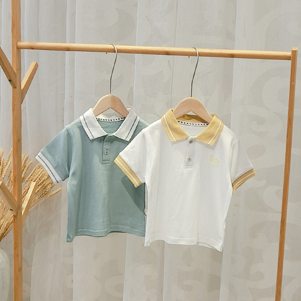 Tricou pentru copii pentru baieti in doua culori cu guler si nasturi