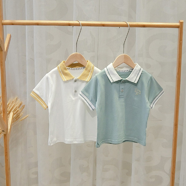 Tricou pentru copii pentru baieti in doua culori cu guler si nasturi