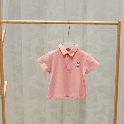 Modern gyerekpóló fiúknak három színben hímzéssel