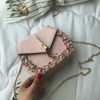 Geanta de dama eleganta cu perle si ciucuri in mai multe culori