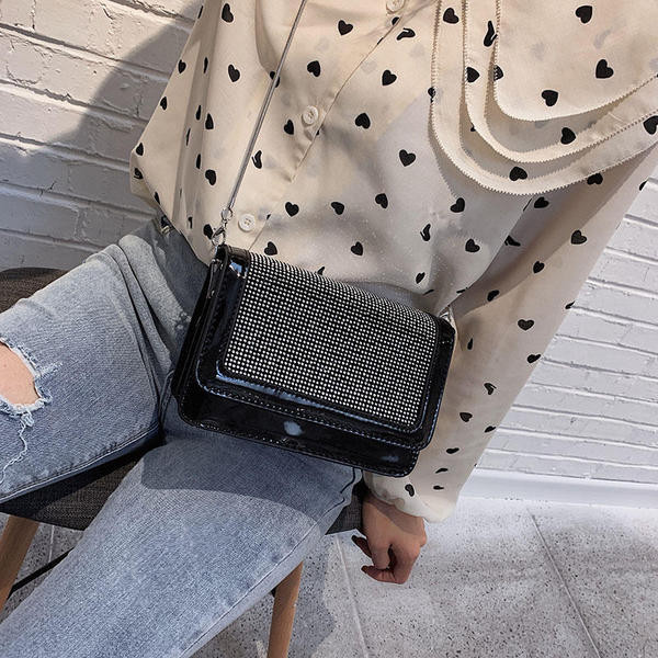 Új modell elegáns női táska kövekkel fekete és ezüst színben