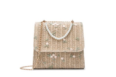 Aktuális női táska hímzéssel és gyöngyökkel, fehér és bézs színben