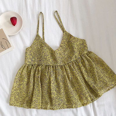 Modern női felső, vékony pántokkal, többféle színben