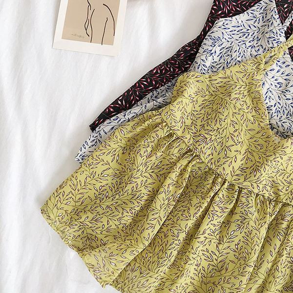 Modern női felső, vékony pántokkal, többféle színben